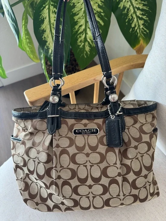 COACH VTG Signature Gallery East-West Y2K Tan Canvas Leather Tote Shoulder Bag - Picture 6 of 17